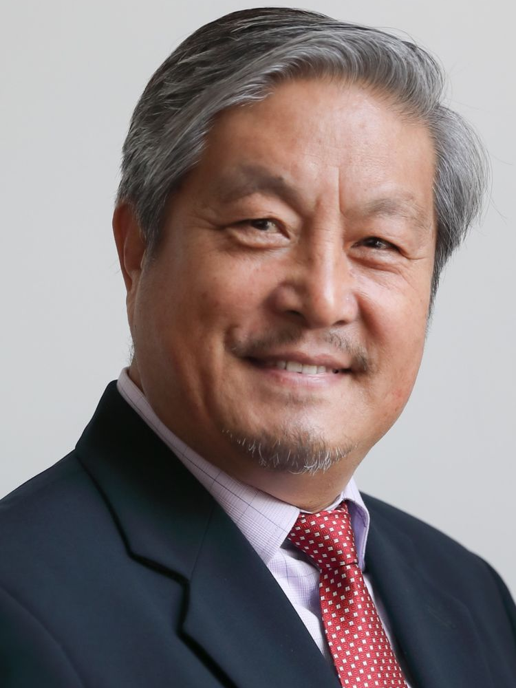 王卫国 中国国家话剧院一级演员，代表作品《三国演义》、《水浒传》、《西游记》、《宝莲灯前传》等。.jpg
